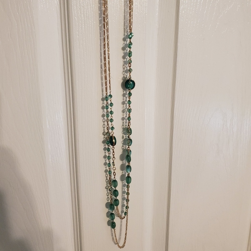 Green and gold layered necklace